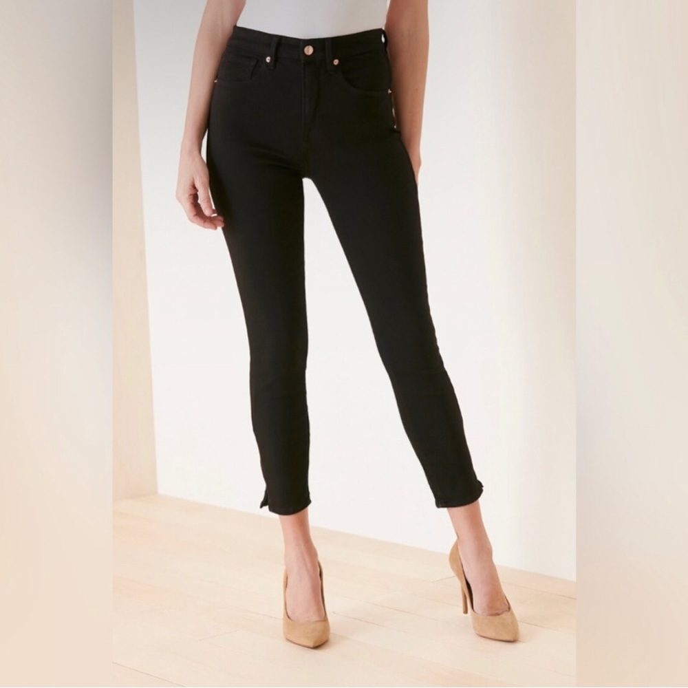 Good American good waist crop Black jeans size 2/26